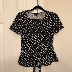 Talbots Black and White Patterned Short Sleeve Top